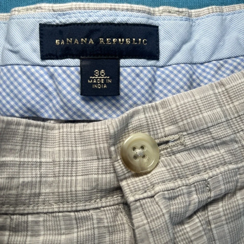 Banana‎ Republic Plaid Shorts Mens 36 Tan Beige Golf Casual Flat Front